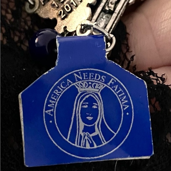 FATIMA 1917-2017 CENTENNIAL ROSARY - Picture 4 of 11